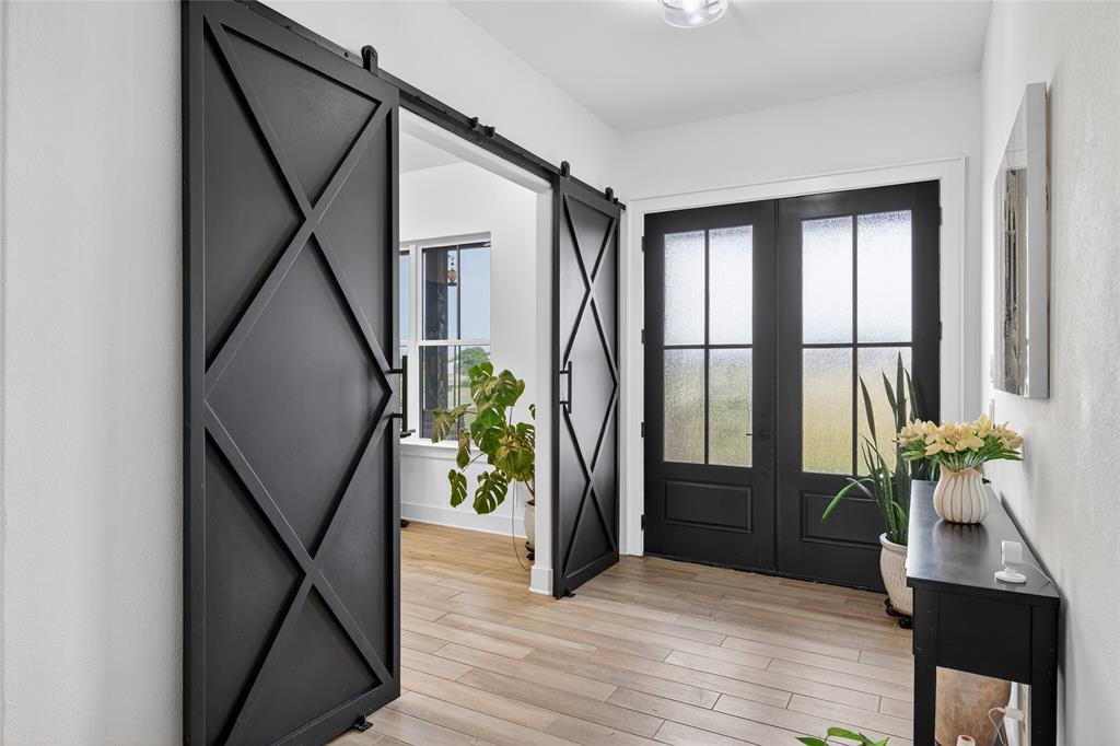 6810 Hunnington Drive