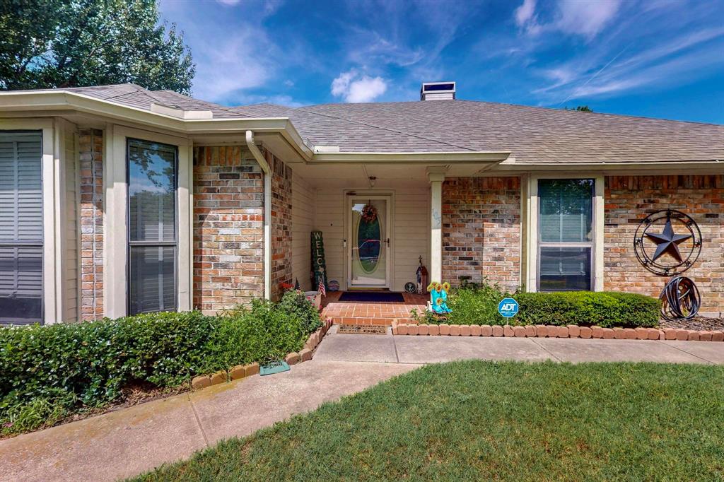 105 Crest Brook Drive