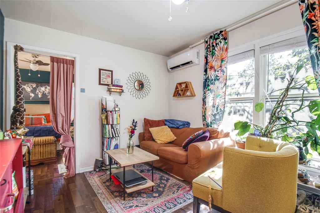 Munger Place - Residential