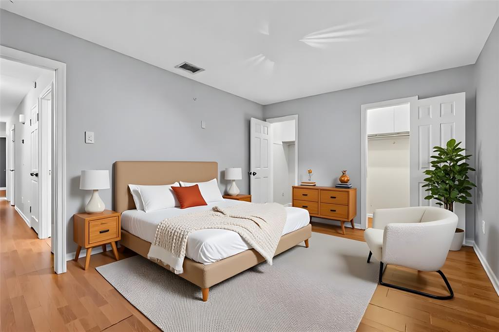 2704 Parkhaven Drive