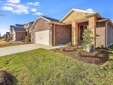 1921 Tomahawk Trail Aubrey TX 76227