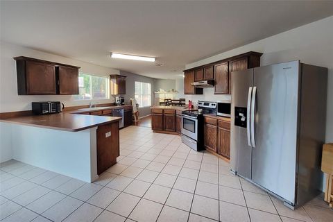 A home in Krum