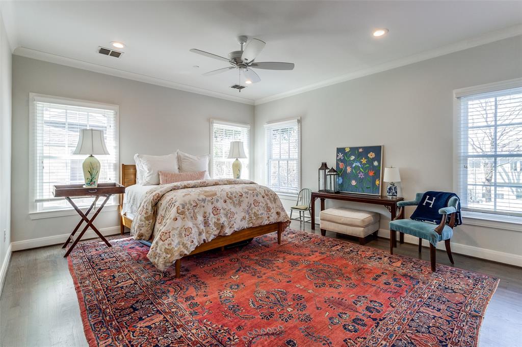 UNIVERSITY HEIGHTS - Residential