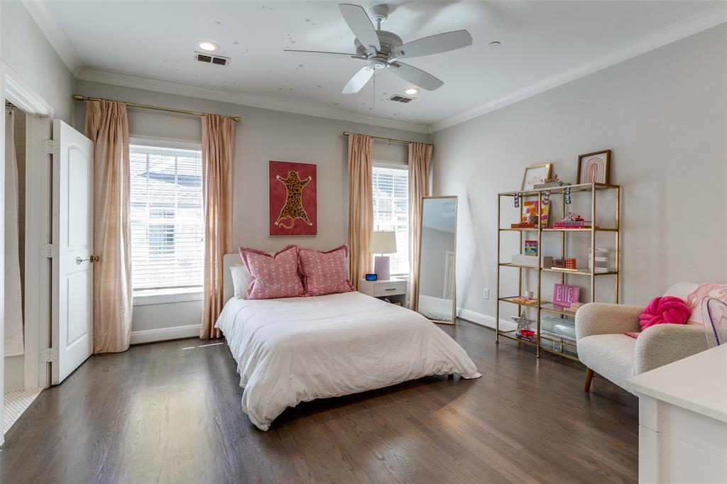 UNIVERSITY HEIGHTS - Residential