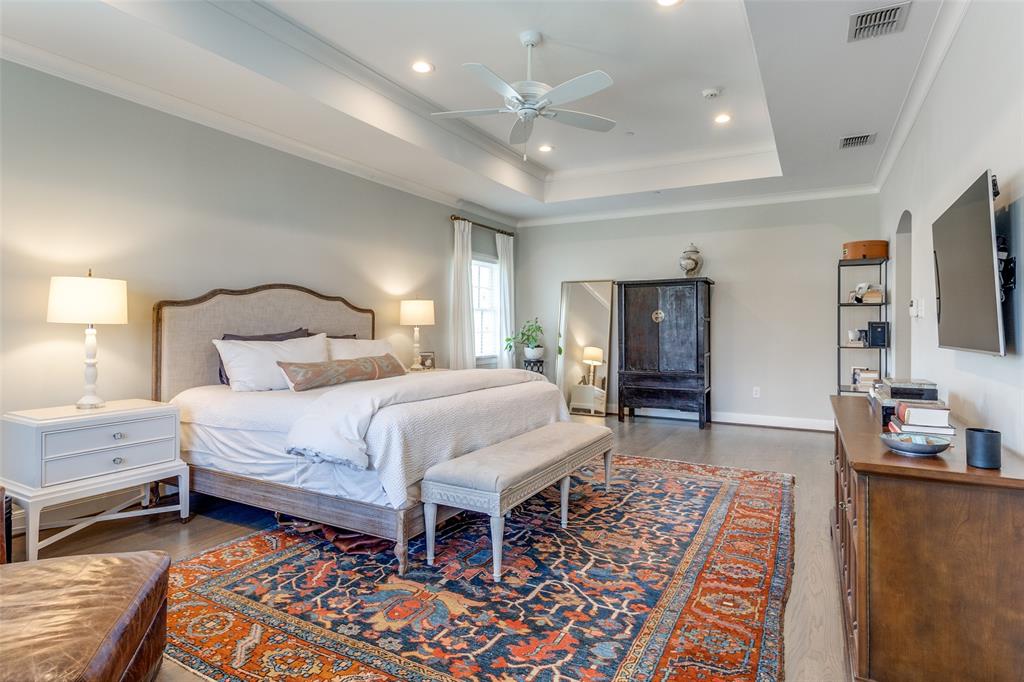 UNIVERSITY HEIGHTS - Residential