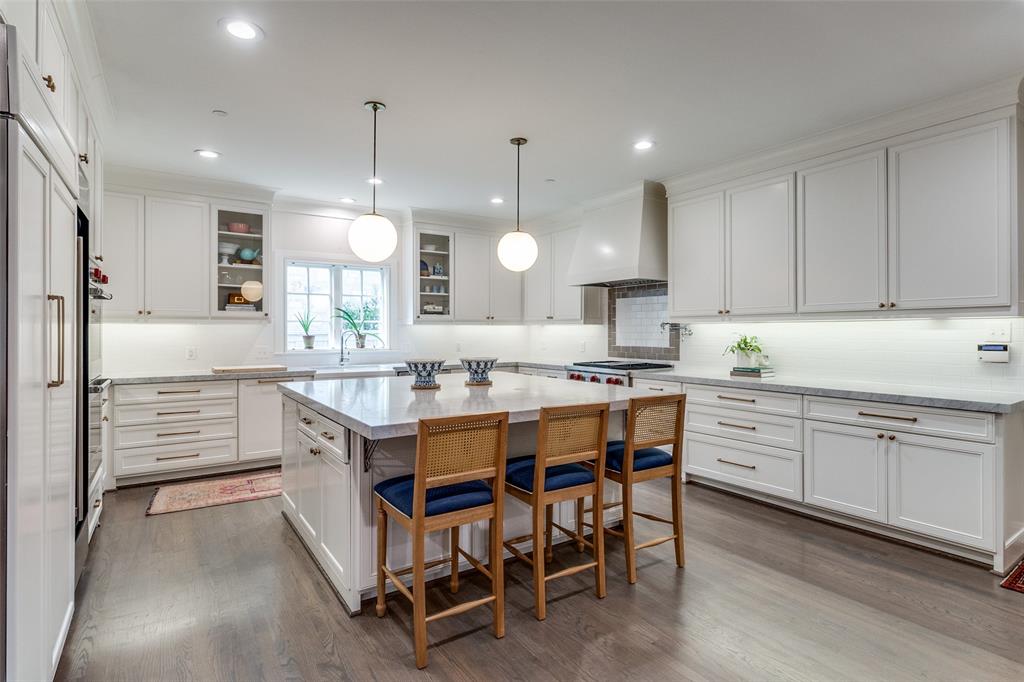 UNIVERSITY HEIGHTS - Residential