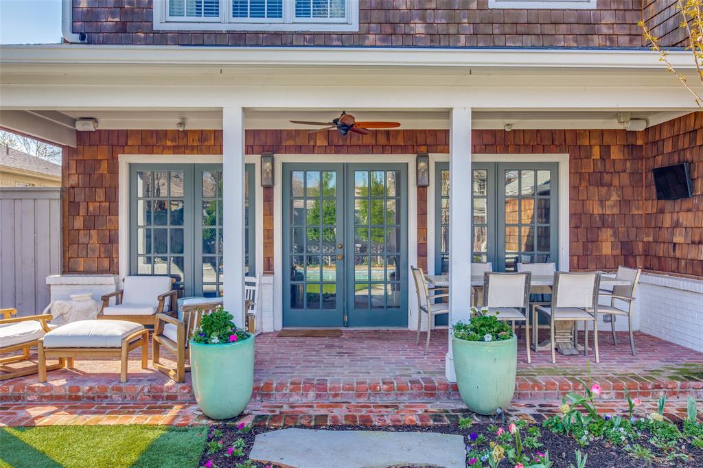 UNIVERSITY HEIGHTS - Residential