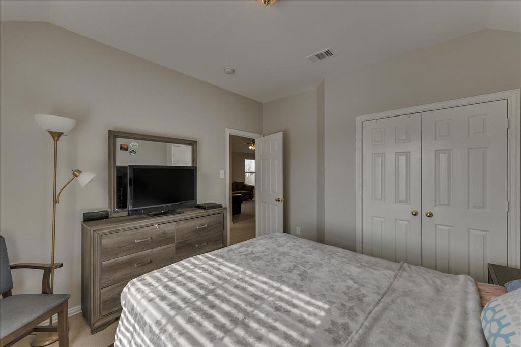 VILLAGES OF WOODLAND SPRINGS - Residential