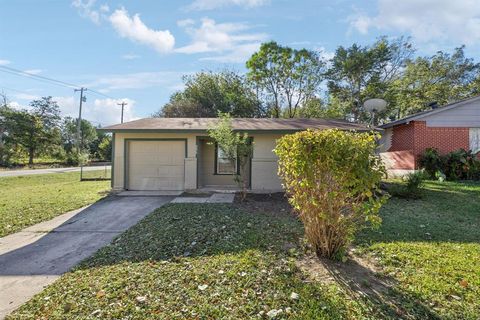 Tiny photo for 4270 Rust College Drive, Dallas, TX 75241 (MLS # 21099451)
