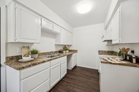 Tiny photo for 4270 Rust College Drive, Dallas, TX 75241 (MLS # 21099451)