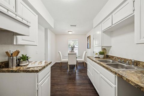 Tiny photo for 4270 Rust College Drive, Dallas, TX 75241 (MLS # 21099451)