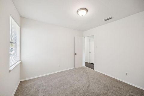 Tiny photo for 4270 Rust College Drive, Dallas, TX 75241 (MLS # 21099451)