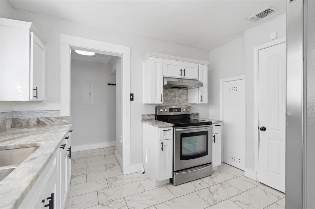 Sunset Summit - Residential