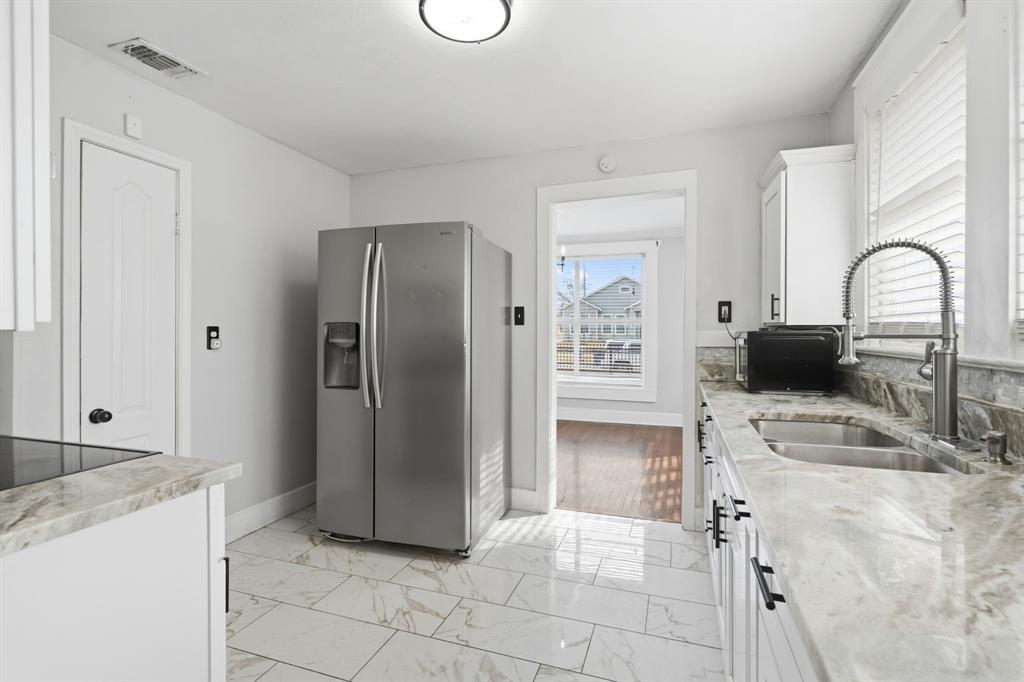 Sunset Summit - Residential