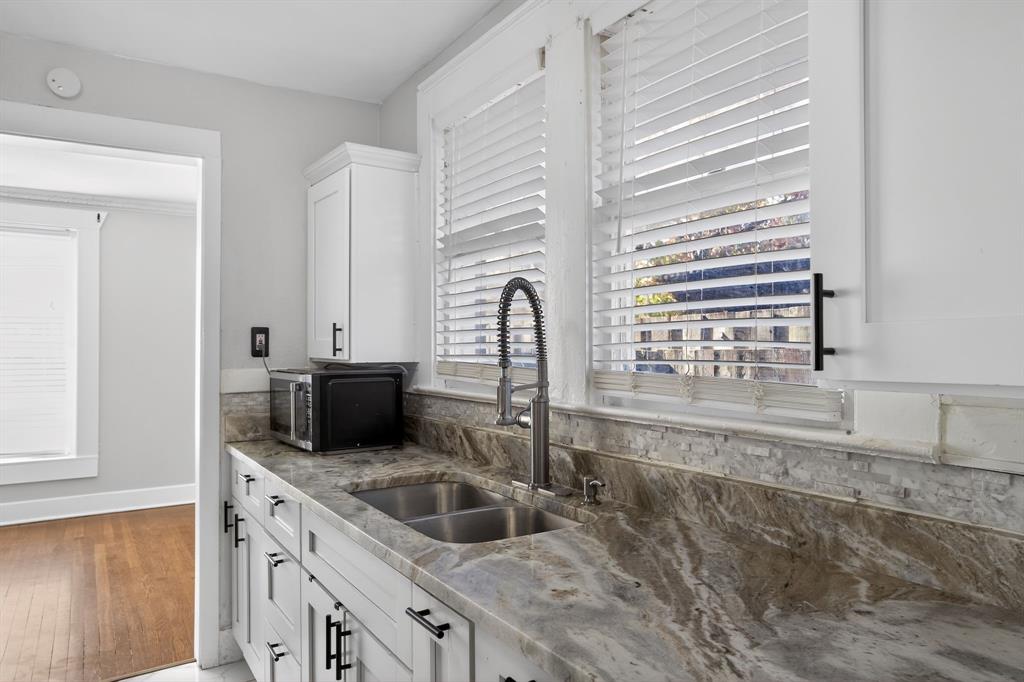 Sunset Summit - Residential