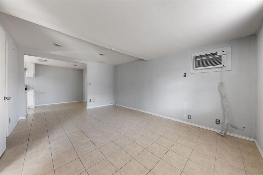 Sunset Summit - Residential