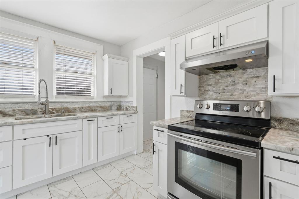 Sunset Summit - Residential