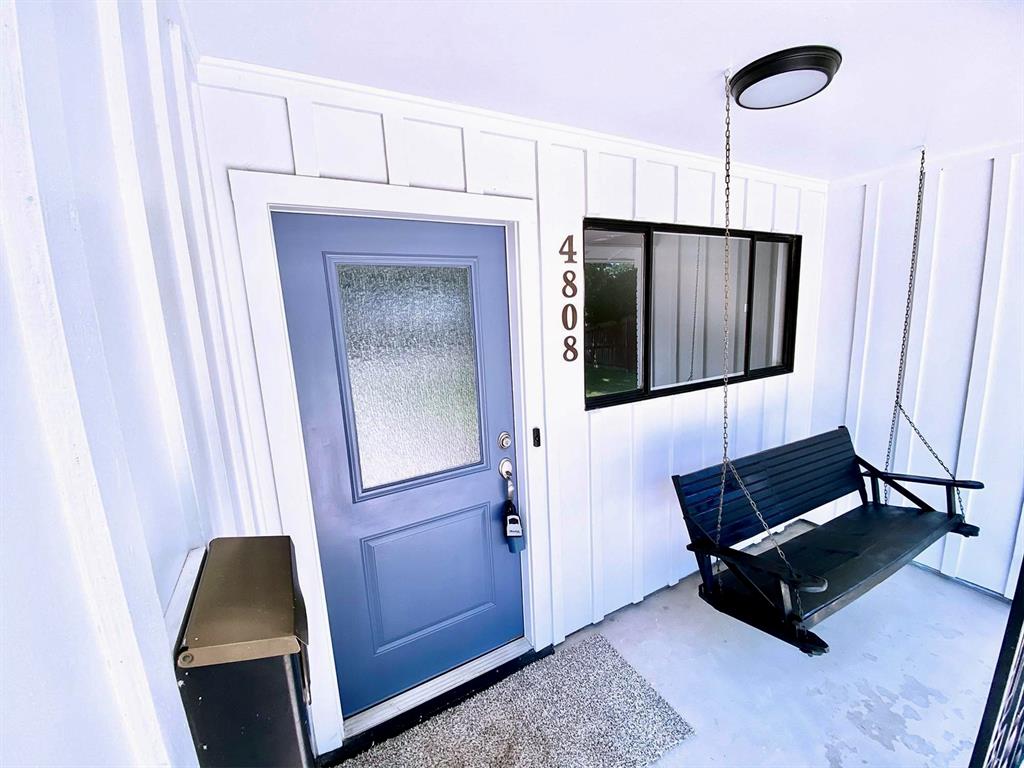 Chamberlain Arlington Heights 1st - Residential Lease