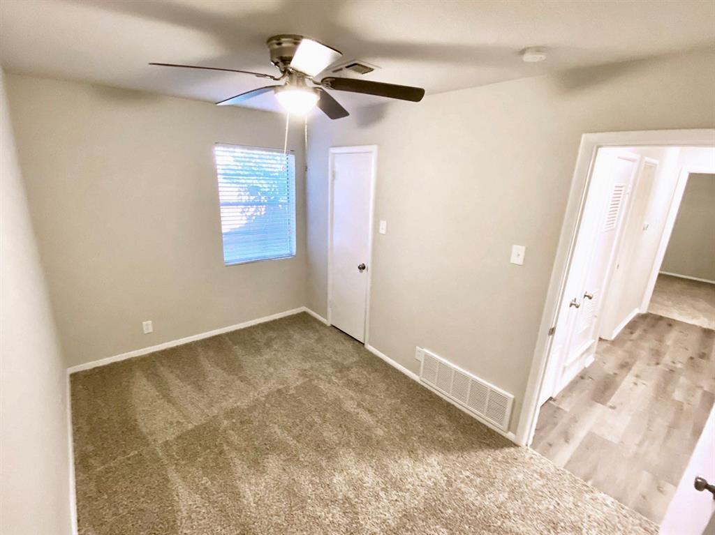 Chamberlain Arlington Heights 1st - Residential Lease