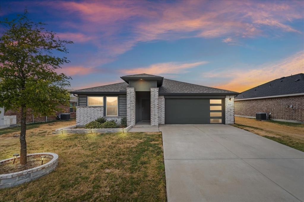 1320 Community Way