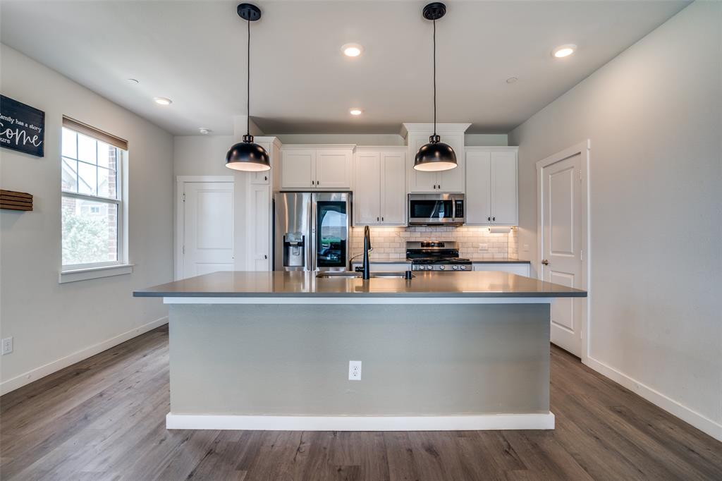 Woodbridge Twnhms Tr A-4, Ph 1 - Residential