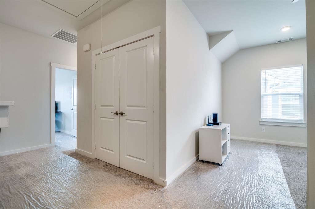 Woodbridge Twnhms Tr A-4, Ph 1 - Residential