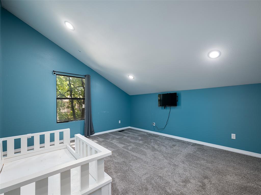 Lookout Village - Residential