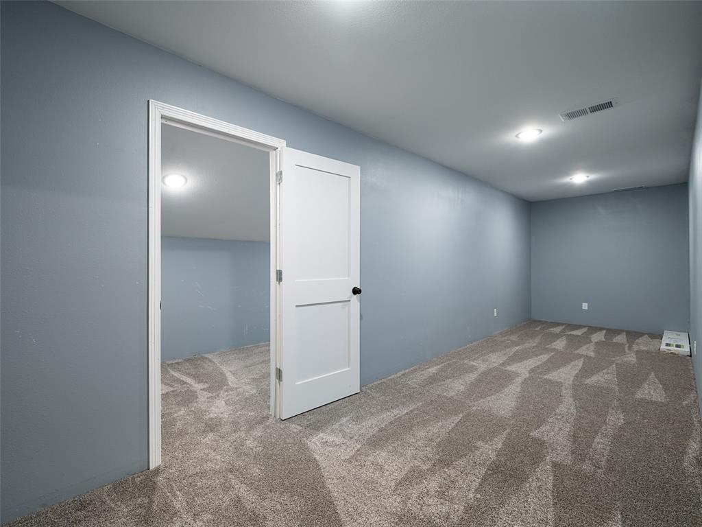 Lookout Village - Residential