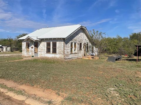 816 W Elliott Street Breckenridge TX 76424
