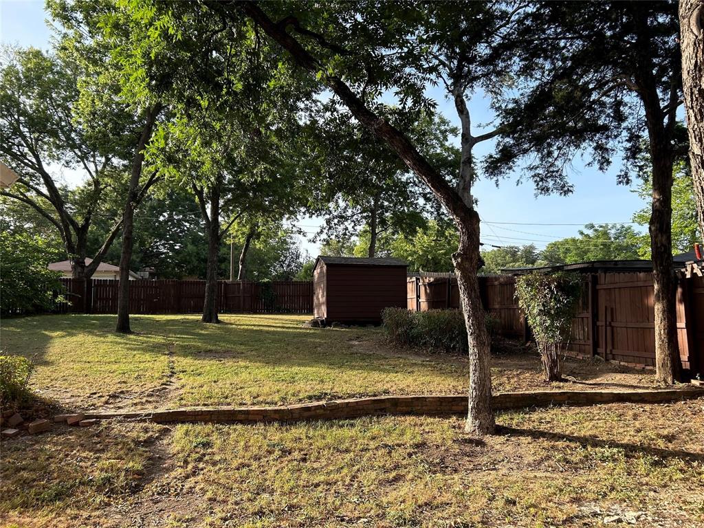 Claremont Add 06 Instl - Residential Lease