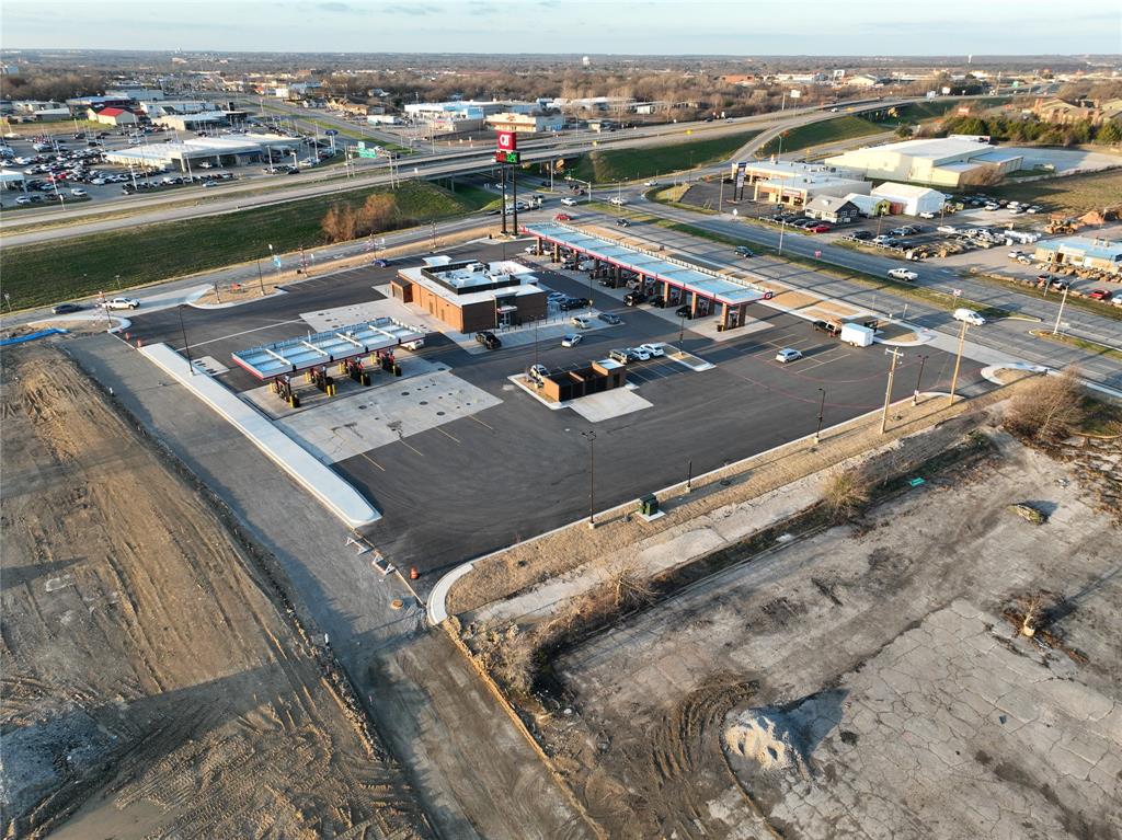 Sherman - Commercial Sale