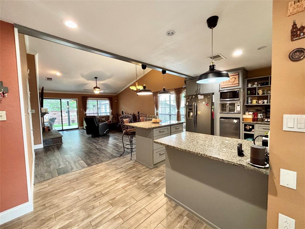 Hollywood Add - Residential