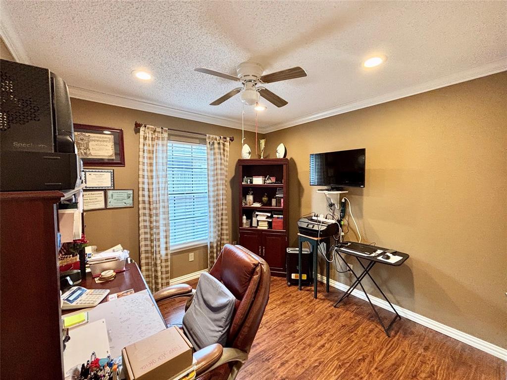 Hollywood Add - Residential