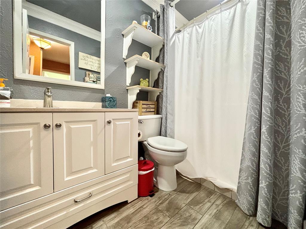 Hollywood Add - Residential