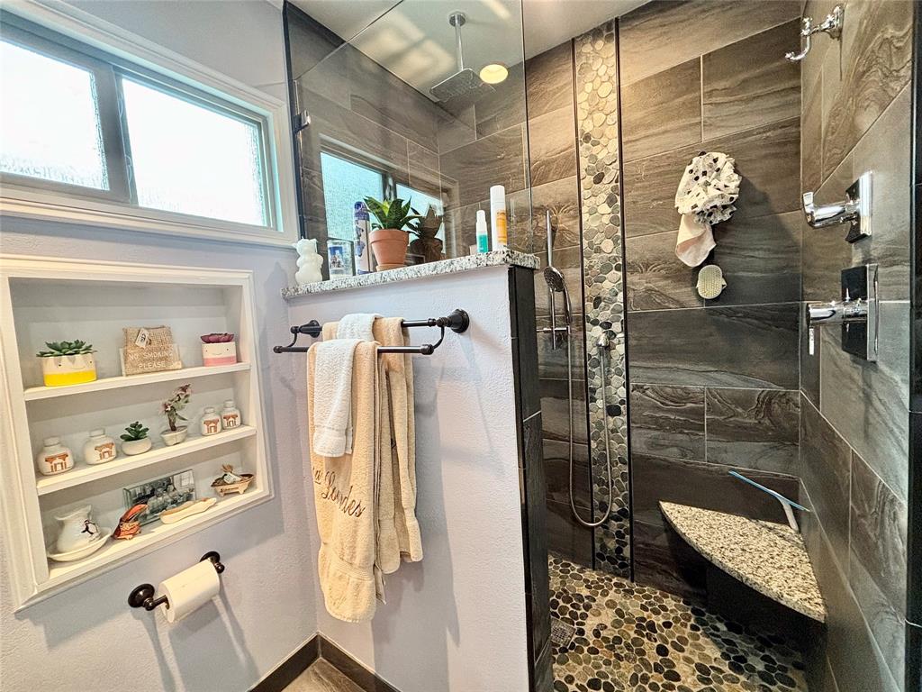Hollywood Add - Residential