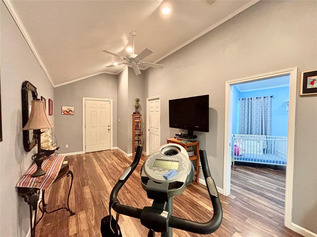 Hollywood Add - Residential