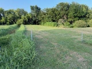 891 Lakeside Drive