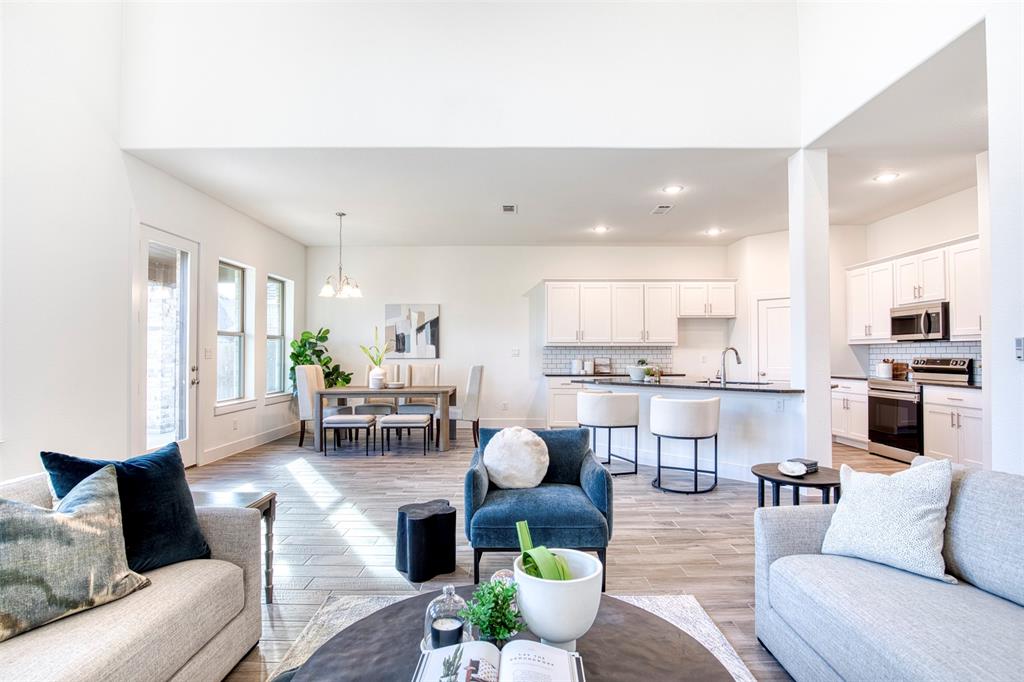 Mustang Place-Ph II - Residential