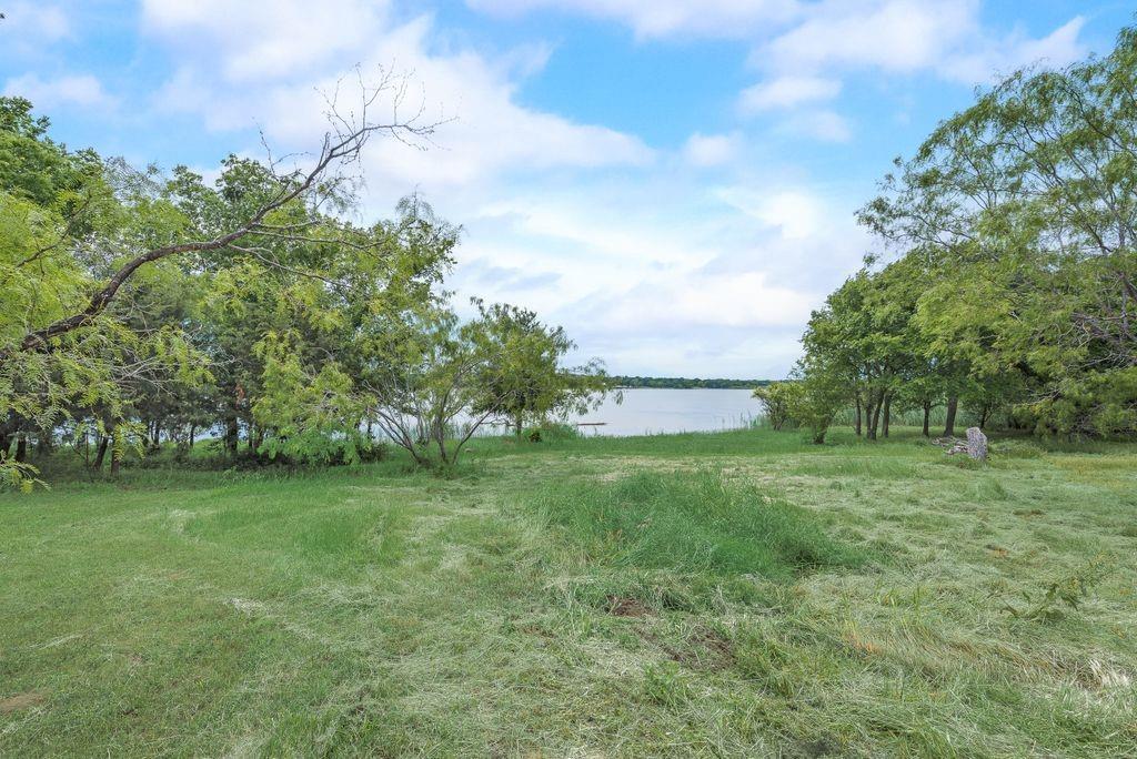525 SE County Road 2218
