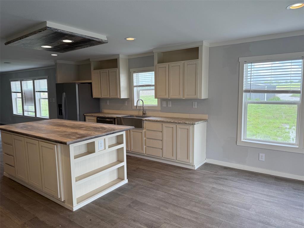 5937 County Road 1017