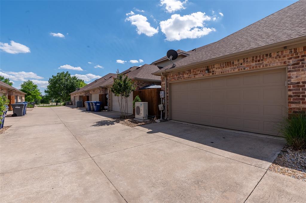 Villas At Willow Grove - Residential