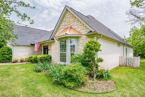 A home in Granbury