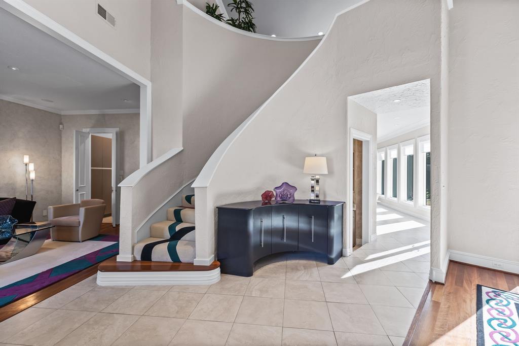 5819 Coolwater Cove