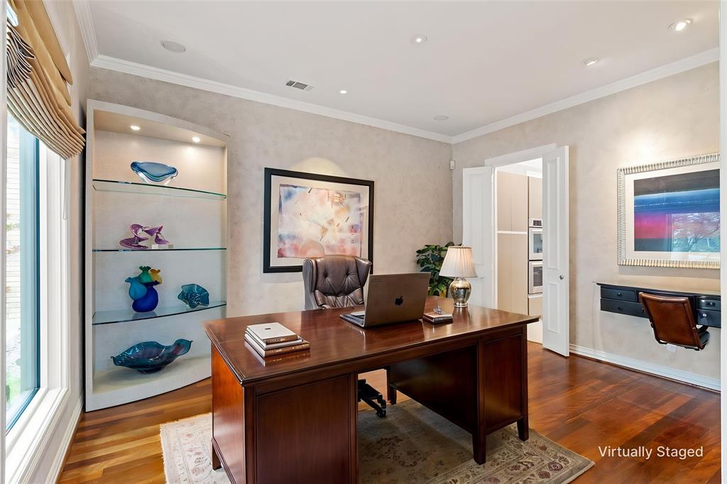 5819 Coolwater Cove