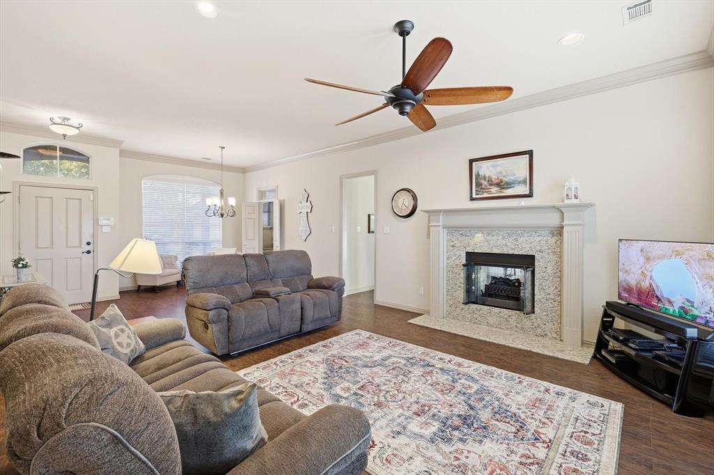 Tiverton Oaks Estates - Residential