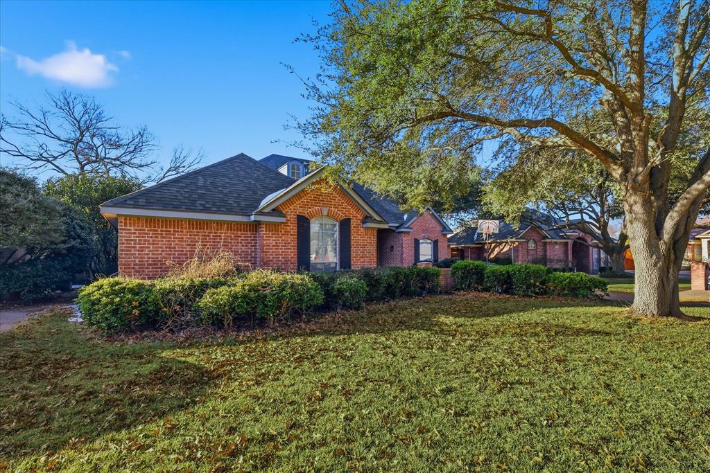 Tiverton Oaks Estates - Residential