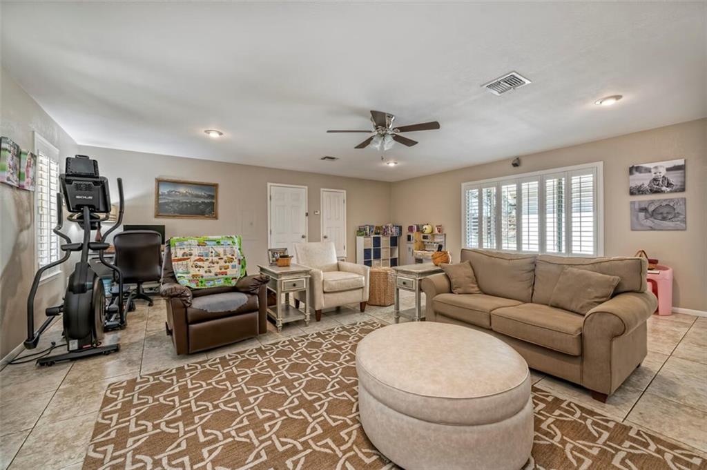 Harris Creek Country Estates - Residential