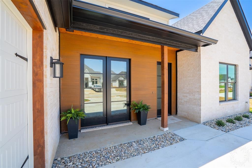944 Claystone Ridge Drive
