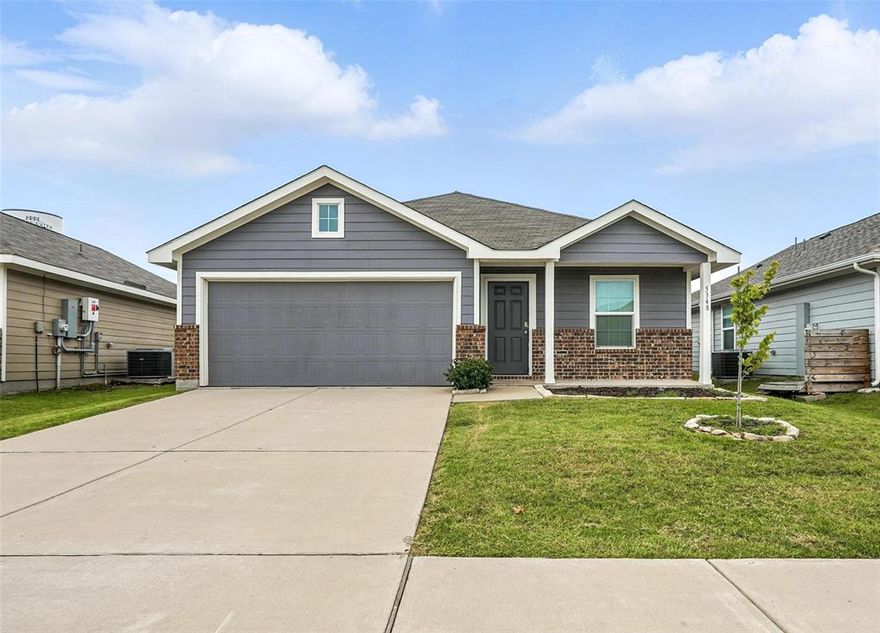 Step into this beautifully updated 4-bedroom, 2-bath home in Princeton's sought-after Bridgewater community. Featuring brand new wood flooring and a new roof, this single-story gem offers a spacious open layout, modern finishes, and a private backyard perfect for relaxing or entertaining. The primary suite boasts an ensuite bath and walk-in closet, while the 2-car garage and smart floor plan make daily living effortless. All this in a growing community with easy access to schools, shopping, and major highways. Don’t miss your chance—this one won’t last!