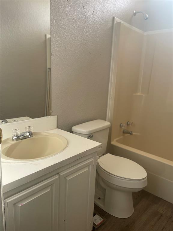 Vali Hai Estates - Residential Lease